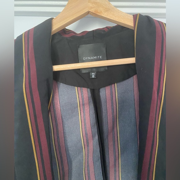 Buttonless striped blazer - Picture 3 of 3